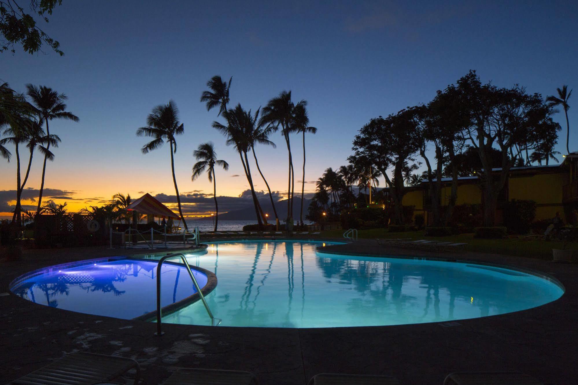 קפלואה Napili Kai Beach Resort מראה חיצוני תמונה